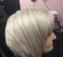 Blonde short hairstyle